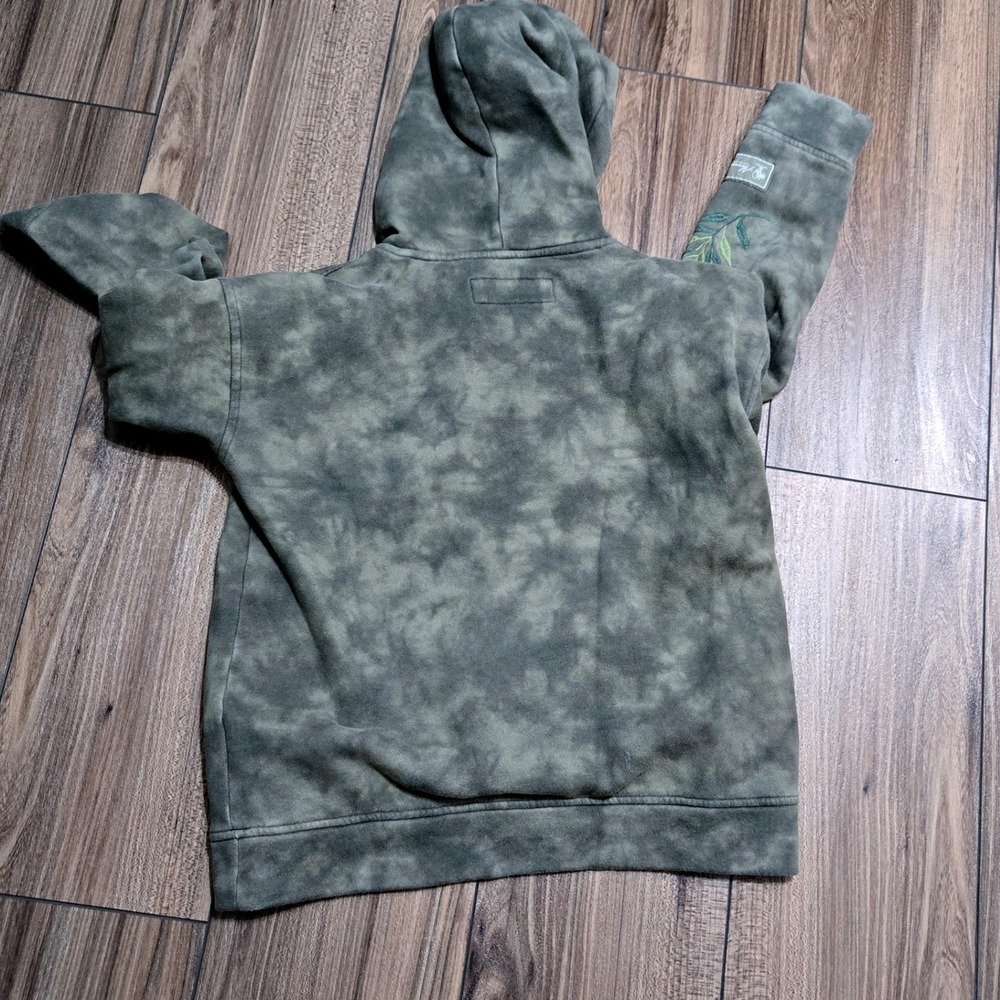 Abercrombie Kids Olive Green Acid Wash Embroidered Parrot Tropical Hoodie 11/12 - Picture 5 of 7